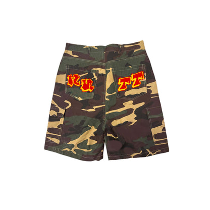 MUTT CAMO "INFIERNO" SHORTS